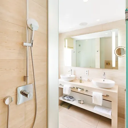 Ketschauer Hof ホテル 3*